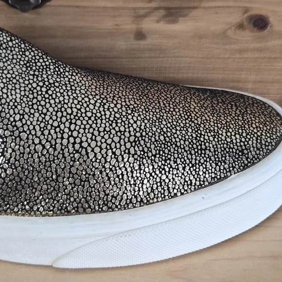 NEW Vans 8 Classic Slip On Metallic Gold Dots Low Top Sneakers SK8 Shoes 9.5