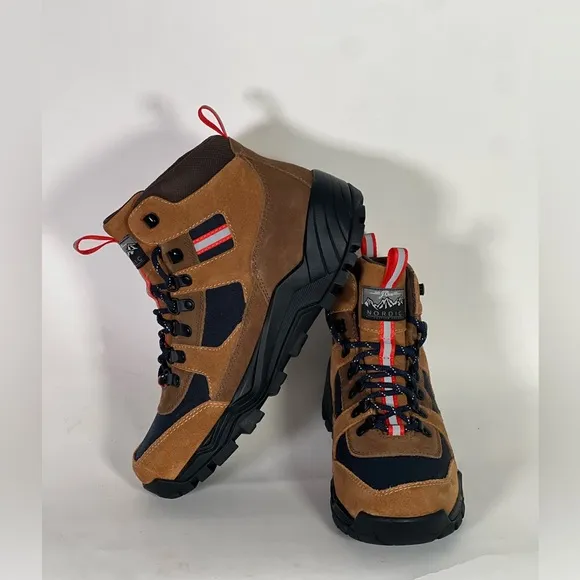 New Vibram Nordic waterproof Hiker boots