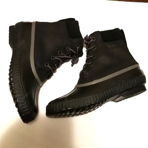 New without box Sorel Mens Cheyanne II Duck Boots sz 9 Winter Rain Leather