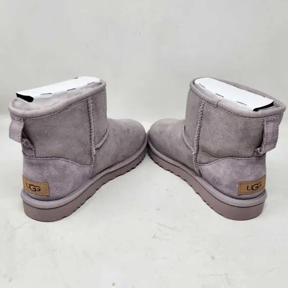 New women's 8 Ugg (from Anthropologie) Classic Mini II Boots in Pale Smoke