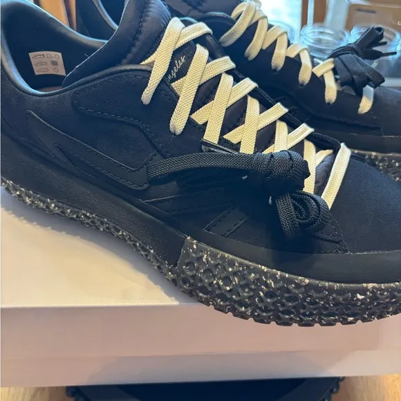 NIB BrandBlack Downtown Evo Men's Basketball Sneakers size 10