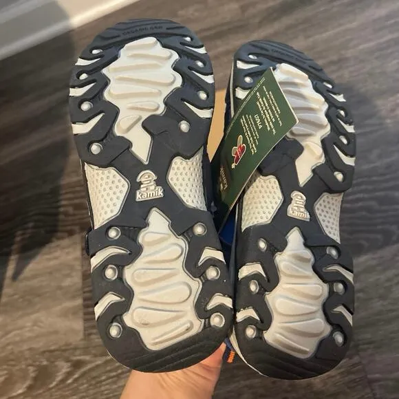 NIB Kamik Boys Wildcat Sandals In Navy Marine Size 2