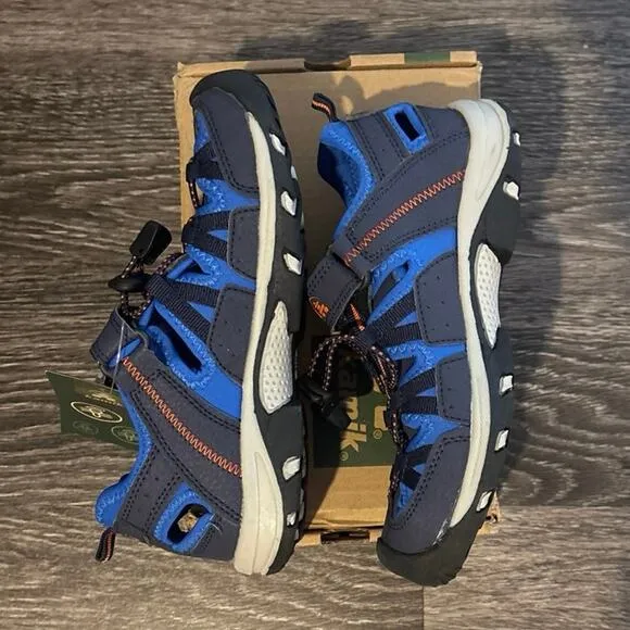 NIB Kamik Boys Wildcat Sandals In Navy Marine Size 2