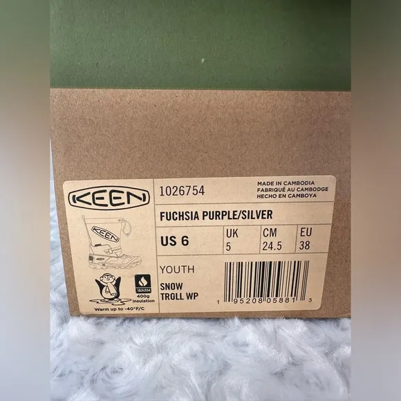 NIB KEEN Youth Pink Waterproof Snow Boots