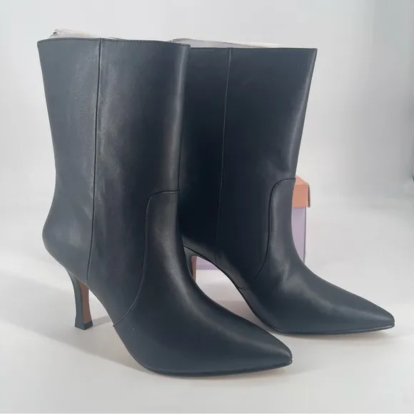 NIB | Lisa Vicky | Arthaul Black Pointed Toe Heeled Boots Size 9