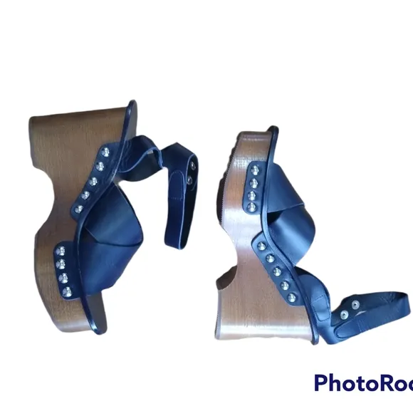 NIB Rag &amp; Bone Hester Navy Leather &amp; Wood Studded Platform Wedge Sandals size 9