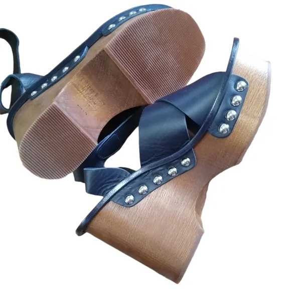 NIB Rag &amp; Bone Hester Navy Leather &amp; Wood Studded Platform Wedge Sandals size 9