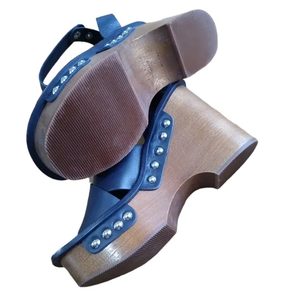 NIB Rag &amp; Bone Hester Navy Leather &amp; Wood Studded Platform Wedge Sandals size 9