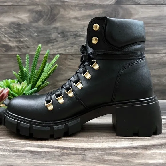 NIB Steve Madden Hint Chunky Lug Sole Black Leather Hiker Combat Boots 8M