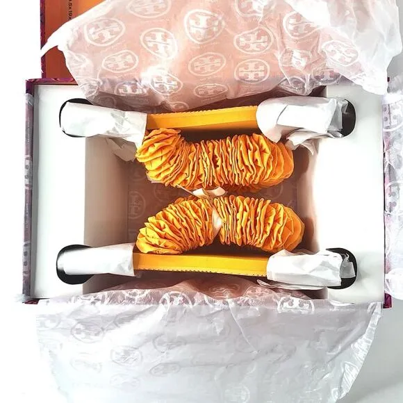 NIB Tory Burch Yo Yo Squash Orange Flip Flops Women’s 7 Sandals