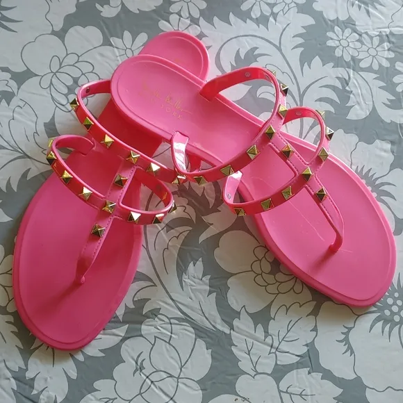 Nicole Miller Brooney Pink Studded Sandals 9