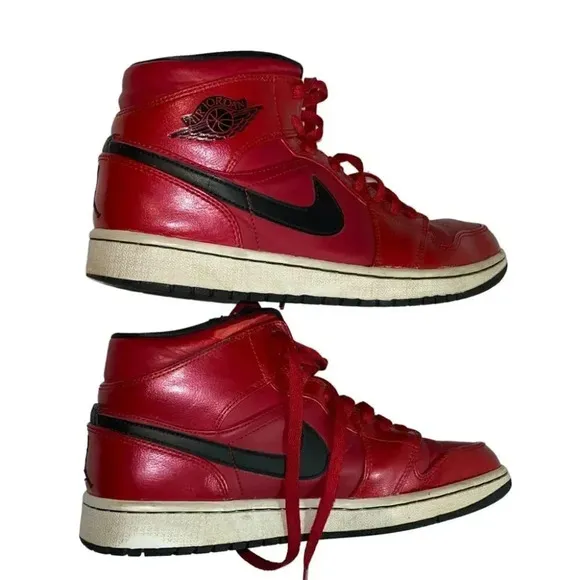 Nike 10 Air Jordan 1 Retro‎ high top red &amp; black leather basketball sneakers