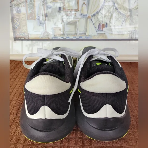 Nike Air &quot;Precision 6&quot; Tri-Color Basketball Sneakers. Size 9. Excellent Cond.