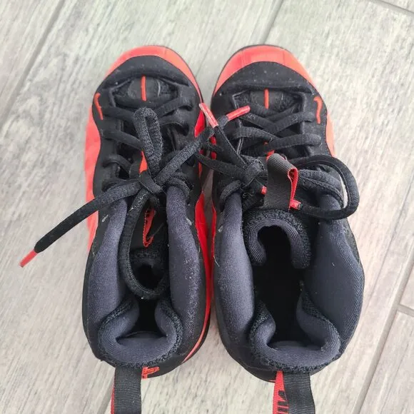 Nike Air Foamposite One Habanero Red boys lace up ankle sneakers size 12