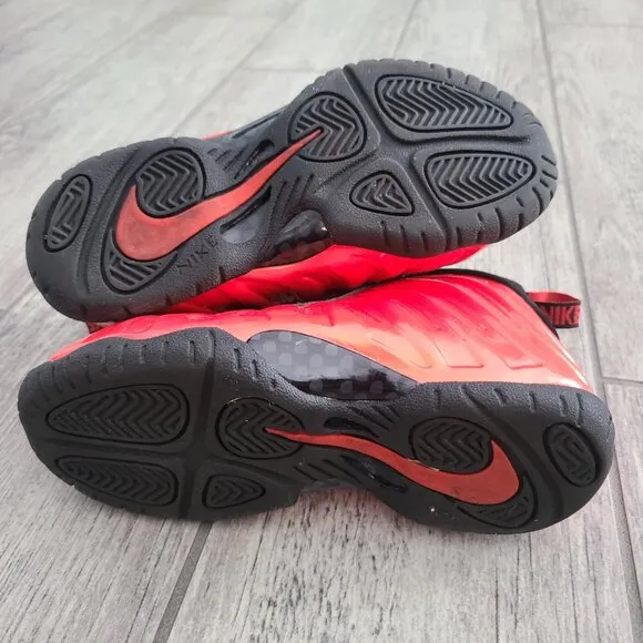 Nike Air Foamposite One Habanero Red boys lace up ankle sneakers size 12