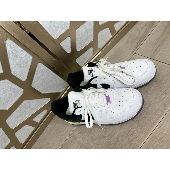Nike Air Force 1 '07 'Splatter' Leather White/Barely volt sz 6 Women Sneakers