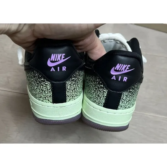 Nike Air Force 1 '07 'Splatter' Leather White/Barely volt sz 6 Women Sneakers