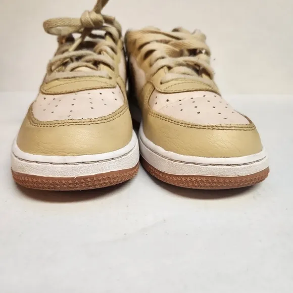 Nike Air Force 1 LV8 Youth 1.5Y Ale Brown Sesame Excellent Used Condition