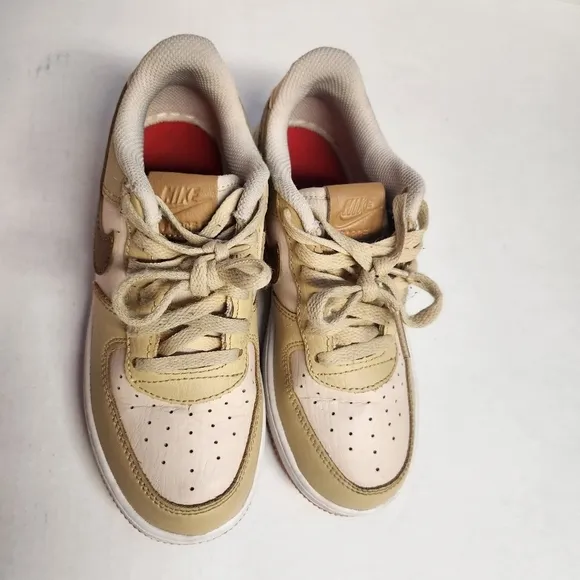 Nike Air Force 1 LV8 Youth 1.5Y Ale Brown Sesame Excellent Used Condition