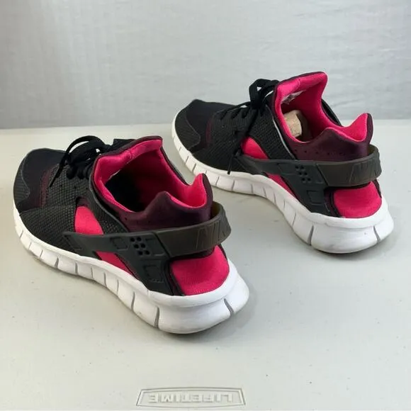 Nike Air Huarache Free Run “Bred” Black Mahogany Scarlet Men’s Size 9 EUR 42.5