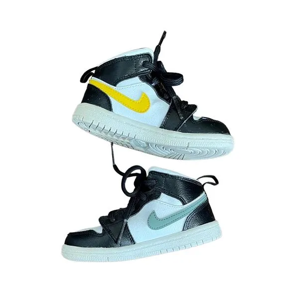 Nike Air Jordan 1 Mid Toddler 8C Sneakers