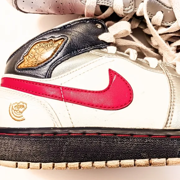 NIKE Air Jordan 1 Retro U.S. Olympic Gold Metal Victory Red/White/Blue Size 6Y
