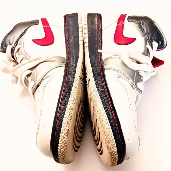 NIKE Air Jordan 1 Retro U.S. Olympic Gold Metal Victory Red/White/Blue Size 6Y