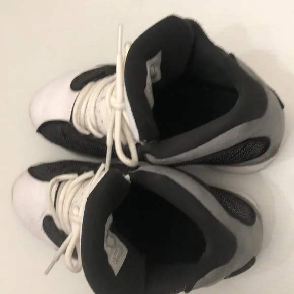 NIKE AIR JORDAN 13 RETRO GS BASKETBALL SNEAKERS MENS-BOYS SIZE 5.5Y