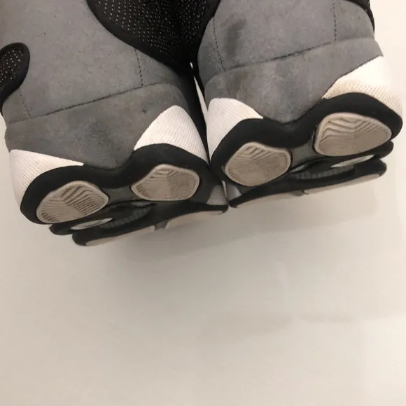 NIKE AIR JORDAN 13 RETRO GS BASKETBALL SNEAKERS MENS-BOYS SIZE 5.5Y