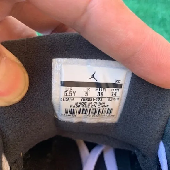 Nike Air Jordan 6 Retro