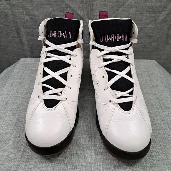 Nike Air Jordan 7 Retro Basketball Sneakers Size 7Y  Youth 442960-127 Women 8.5