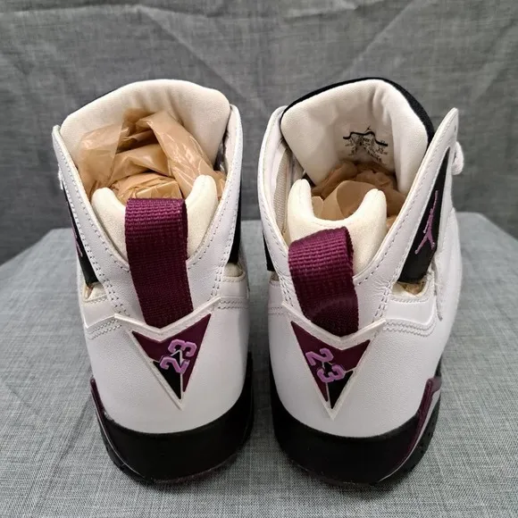 Nike Air Jordan 7 Retro Basketball Sneakers Size 7Y  Youth 442960-127 Women 8.5