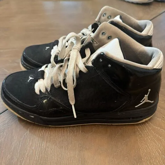 Nike Air Jordan as you go athletic basketball youth size 6.5 sneakers