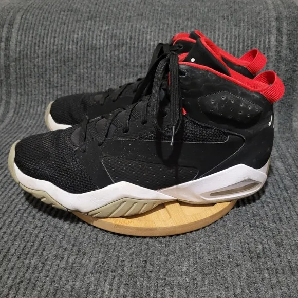 Nike Air Jordan Basketball Sneakers Men's Size 12* Black Red Lift Off AR4430-016