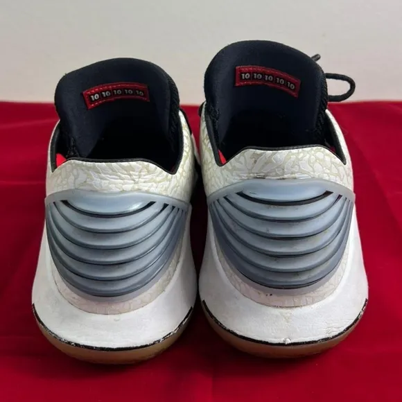 Nike Air Jordan Boys' Free Throw Line Basketball Shoes Sneakers, Sz 6.5Y