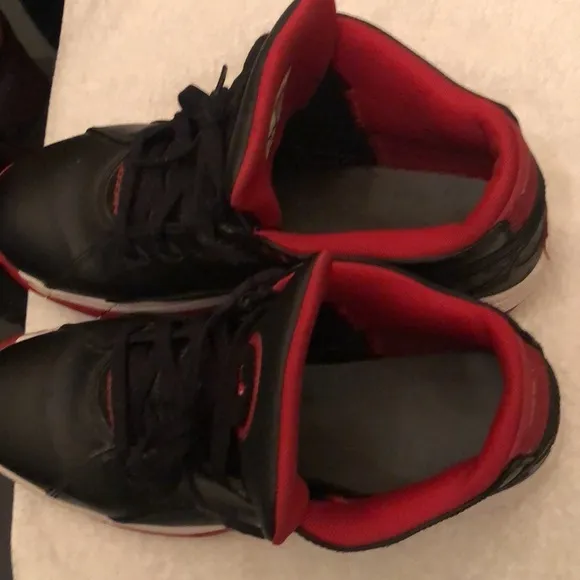 NIKE AIR JORDAN TEAM JORDAN BLACK/RED/WHITE BASKETBALL SNEAKERS MENS SIZE 12
