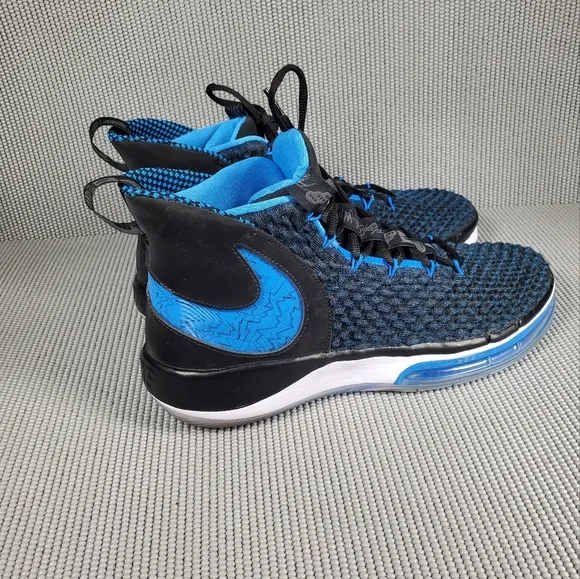 Nike Alphadunk men's basketball sneakers