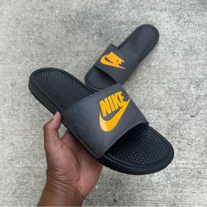 NIKE BENASSI SLIDES JDI JUST DOIT BLACK LASER GOLD ORANGE GREY CAMO SLIDE