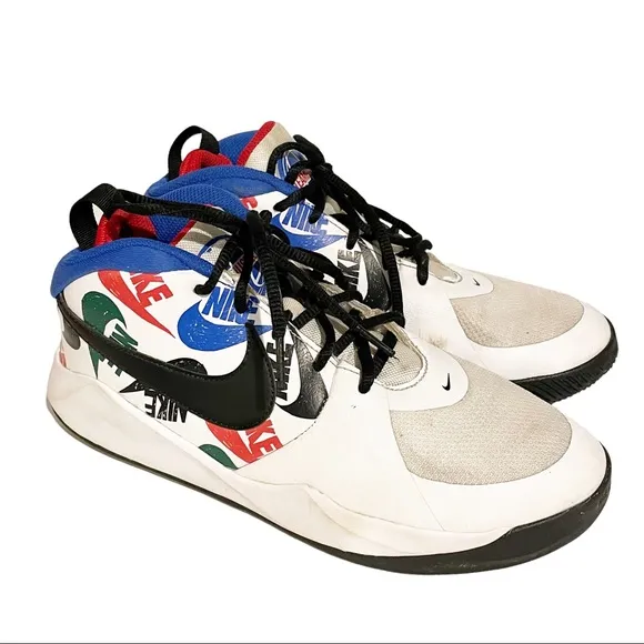 Nike Big Kids Size 6.5 White Blue Team Hustle D P Low Top Basketball Sneakers