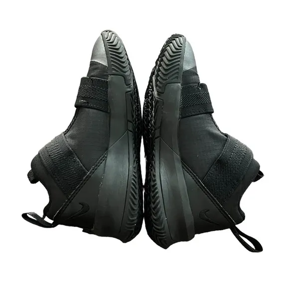 Nike Black LeBron Witness 7 Sneakers Size 11 C Toddler