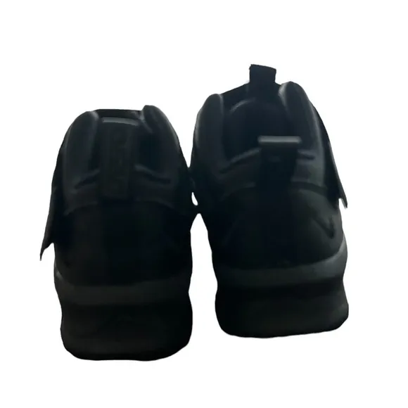 Nike Black LeBron Witness 7 Sneakers Size 11 C Toddler