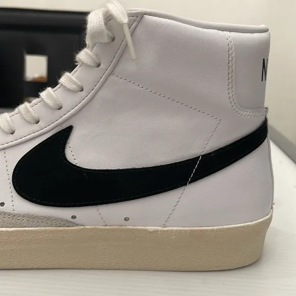 NIKE BLAZER MID 77’ VINTAGE BLACK WHITE BASKETBALL SNEAKERS MENS SIZE 13
