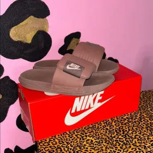 Nike Brown Slide Sandals