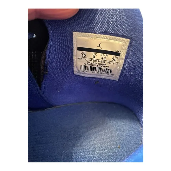Nike Jordan Flywire (2012) Black and blue Basketball Sneakers Size: 10