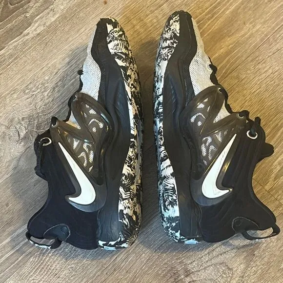 Nike KD 15 Refuge Black &amp; White Mens Low Basketball Sneakers 7, Womens 8.5, UK 6
