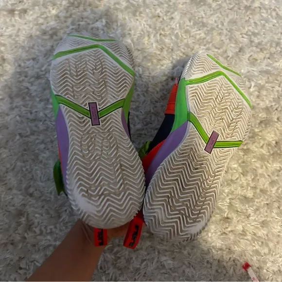 Nike Kids Youth Boys 3.5 Lebron Soldier 13 Flyeaase Green Sneakers