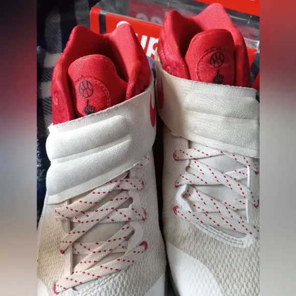 Nike Kyrie 2 Touch Factor Basketball Sneakers Youth