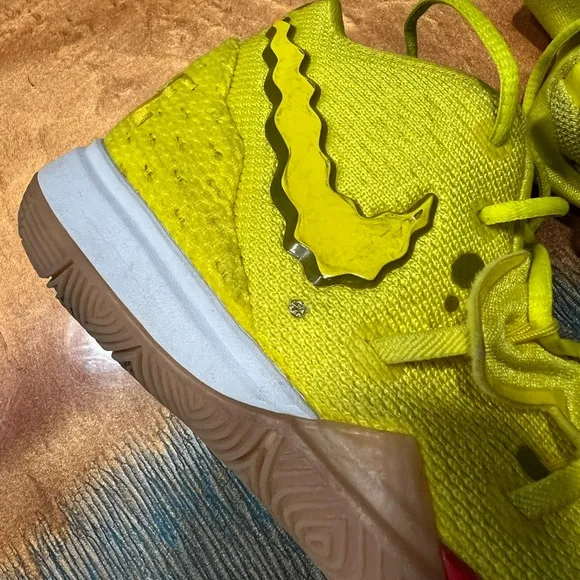 Nike Kyrie 5 SpongeBob SquarePants CN4501-700 Basketball Shoes- Youth 2Y…