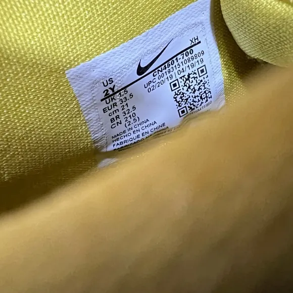 Nike Kyrie 5 SpongeBob SquarePants CN4501-700 Basketball Shoes- Youth 2Y…