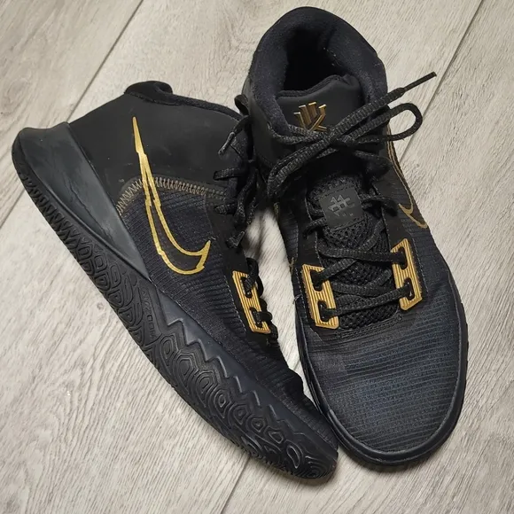 Nike Kyrie Flytrap 4 Men's US Size 8 Basketball Sneakers Black/Gold CT1972-005